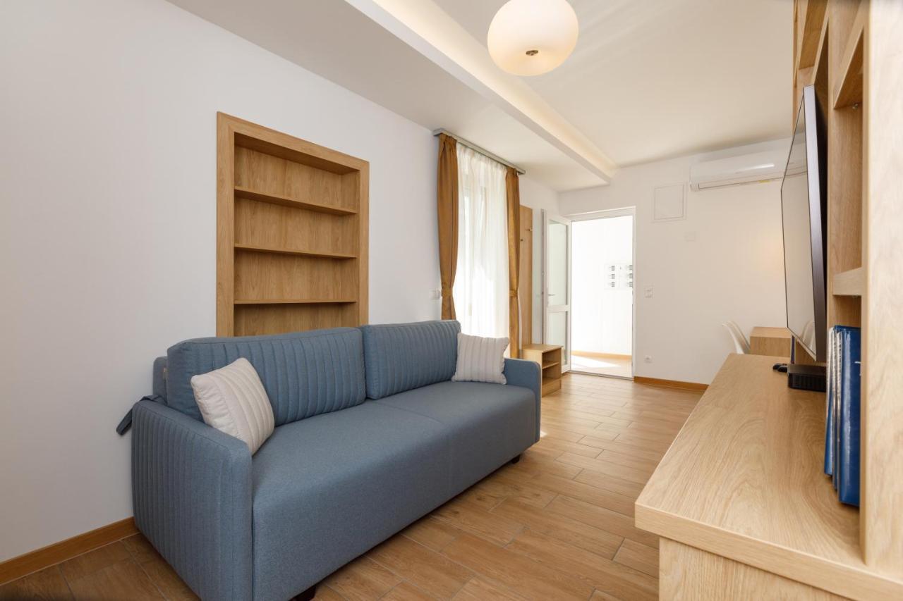La Bella Centrum Apartmanok Piros/Sarga Heviz Bagian luar foto